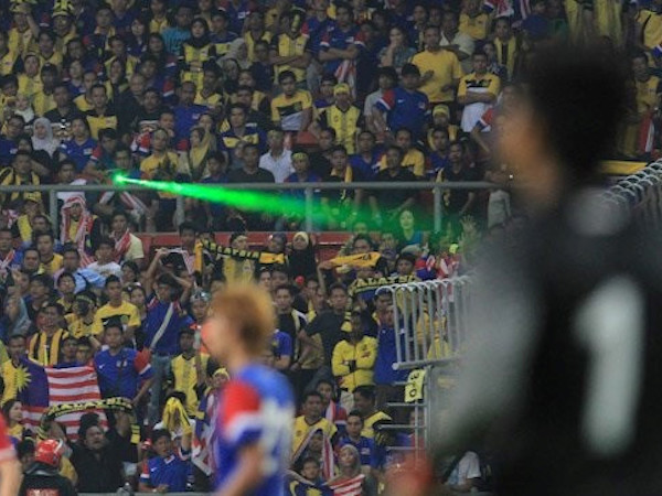 AFF Cup 2010: Việt Nam thua ở Bukit Jalil và vết nhơ của CĐV Malaysia