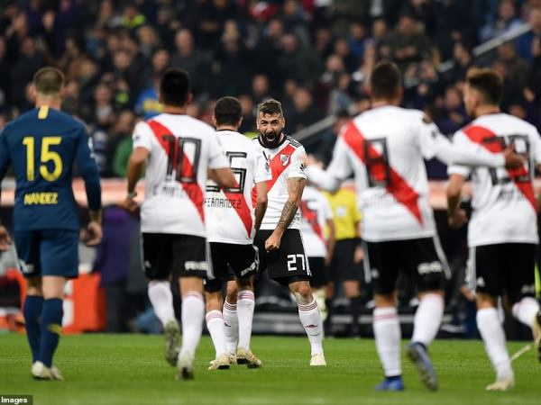 Chùm ảnh: Muôn màu cảm xúc ở trận chung kết lượt về Copa Libertadores