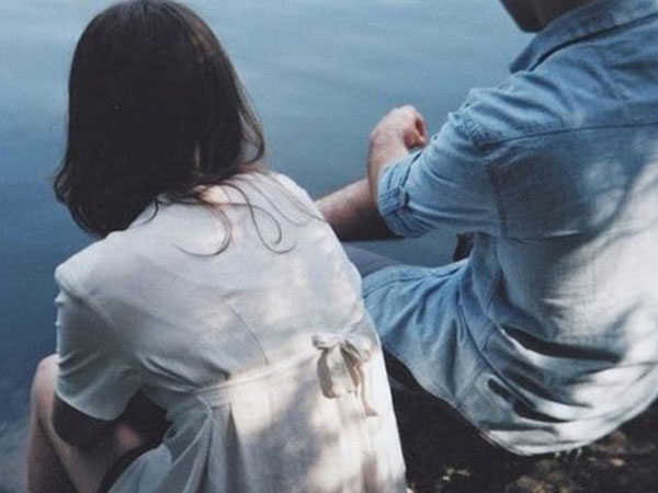 Thanh niên cay đắng nhìn người mình yêu thầm suốt 7 năm kết hôn với chính em trai mình