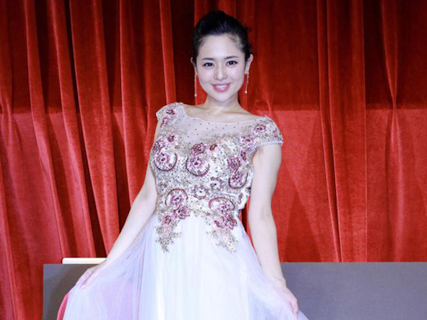Aoi Sora có thai sau 15 năm đóng phim sex