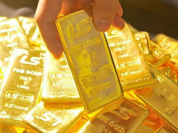 Giá vàng hôm nay 11/12: USD chịu áp lực, vàng tăng vọt