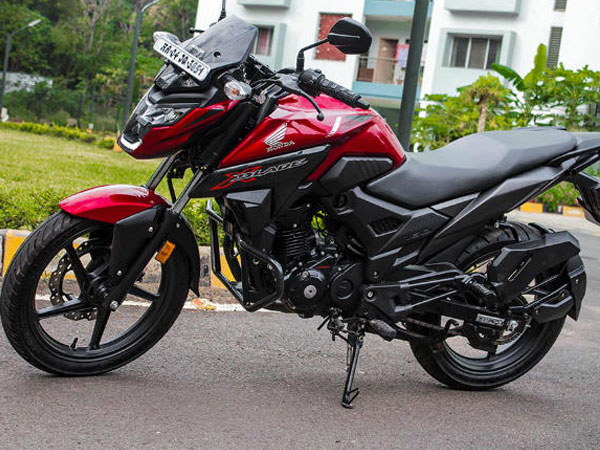 Honda X-Blade ABS mới giá 28,66 triệu đồng, đốn tim phái mạnh