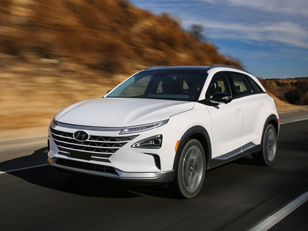 SUV chạy khí hydro Hyundai Nexo giá 60.000 USD tại Mỹ