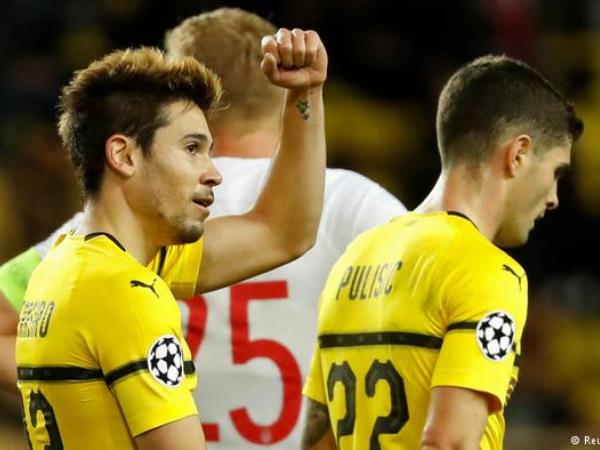 Clip: Guerreiro lập cú đúp, Dortmund cướp ngôi đầu ngoạn mục từ tay Atletico