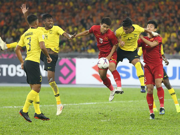 HLV Lê Thuỵ Hải: 'Malaysia hết bài rồi, thầy Park thì còn nhiều'
