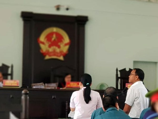 Bí ẩn người cầm đầu đường dây buôn lậu xăng dầu khủng