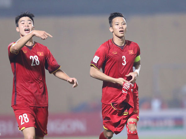 ESPN công bố Đội hình xuất sắc nhất AFF Cup gây tranh cãi