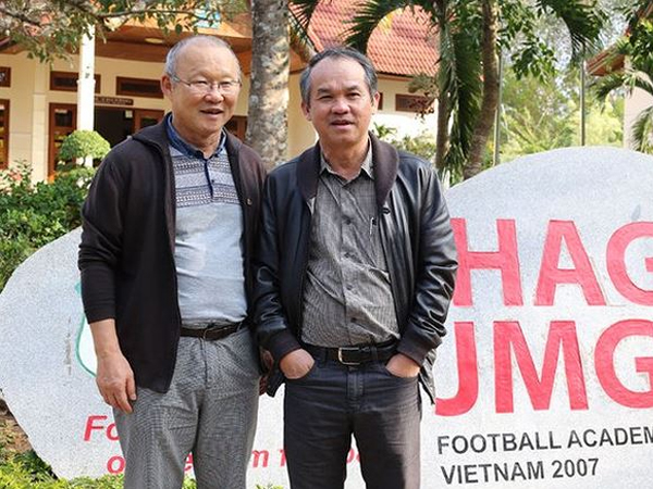 Cộng đồng mạng tri ân công lao to lớn của bầu Đức trong chức vô địch AFF Cup 2018