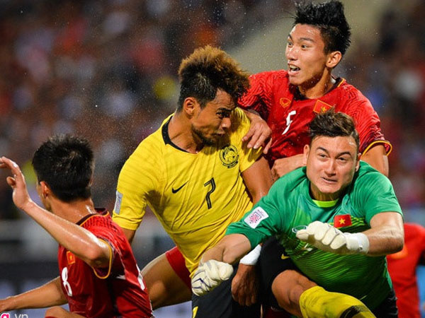 'Mưa tiền thưởng' cho tuyển Việt Nam sau ngôi vô địch AFF Cup