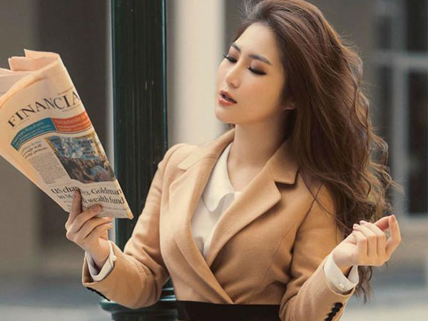 Liên tục bị hỏi về chuyện tình với Bùi Anh Tuấn, Hương Tràm đáp trả: Mọi người cứ hỏi về Bùi Anh Tuấn thì sao lại bảo tôi dùng chuyện tình cảm để PR?