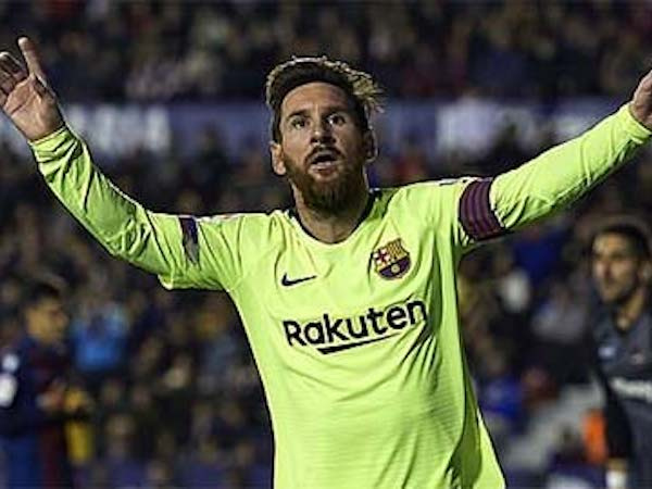 Messi tiếp tục lập nên những kỷ lục mới