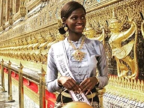 Câu chuyện ít ai biết về hoa hậu đáng thương nhất Miss Universe 2018
