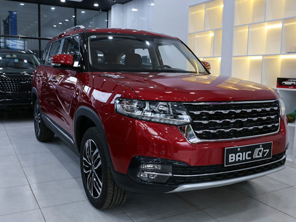 Chi tiết SUV từ TQ giống Range Rover giá 658 triệu đồng ở VN