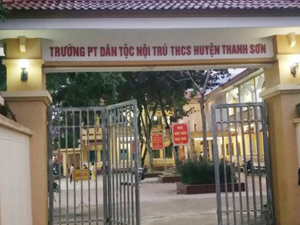 Hiệu trưởng bị tố xâm hại học sinh nam: Im lặng, thờ ơ là tội ác