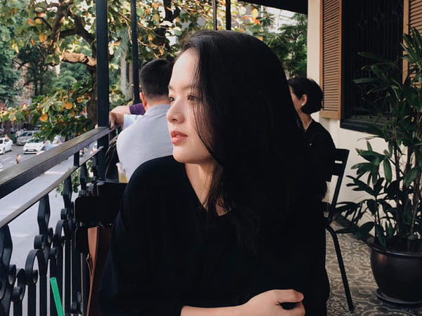 Hồng Mi - con gái nghệ sĩ Chiều Xuân tái xuất sau sinh 2 tháng, khoe nhan sắc lộng lẫy khiến ai nấy ngỡ ngàng
