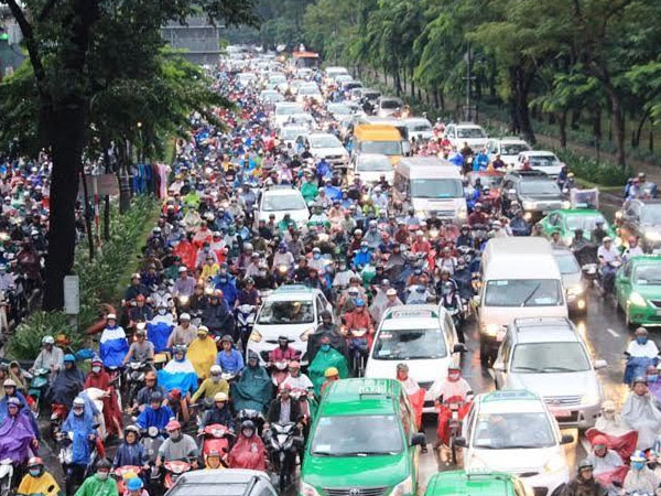 Đi ô tô chịu thêm phí mới: Đánh mạnh vào túi tiền dân, ai dám mơ xế hộp