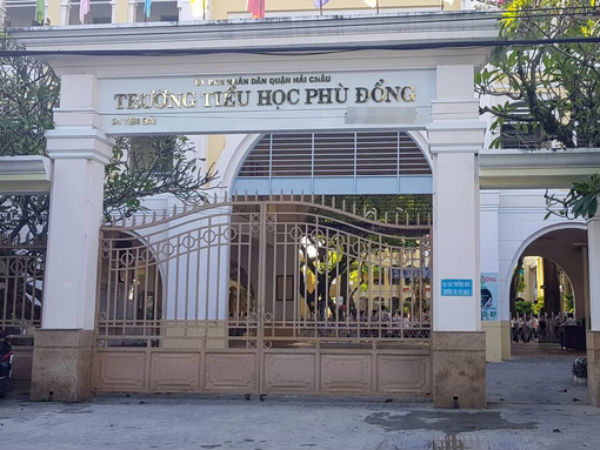 Nóng: Ngã từ tầng 2 trường tiểu học xuống đất, bé trai lớp 1 nguy kịch