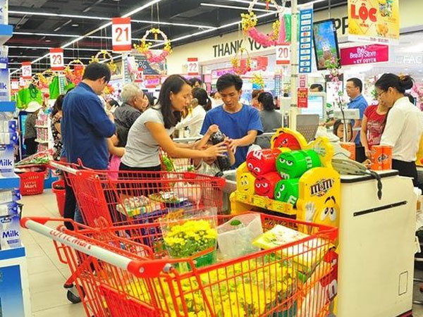 Bán lẻ Việt Nam: Thua lỗ nghìn tỷ, các đại gia vẫn đua đầu tư