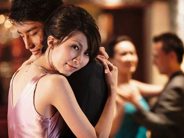 Bị ép ly hôn vì sảy thai, 3 năm sau tôi đã khiến cả gia đình anh phải 'trắng mắt'
