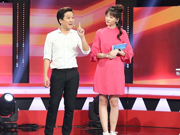 Trường Giang treo thưởng 50 triệu thách Hari Won dẫn chương trình một mình và cái kết bất ngờ