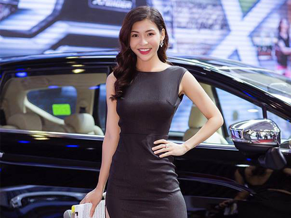MC Tường Vy Quả bóng vàng 2018 lên tiếng sau 1 đêm hứng trọn gạch đá, nhưng càng bị tẩy chay hơn