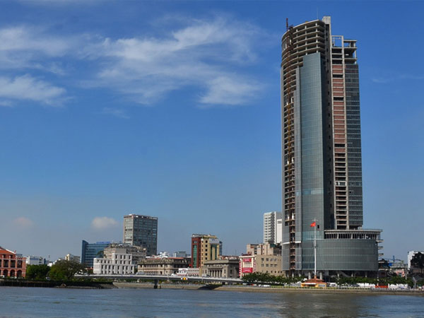 Ngân hàng hồ hởi bán nợ xấu, đất vàng nghìn tỷ vẫn ế như... chợ chiều