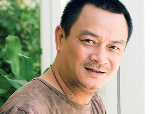 Nghệ sĩ tiễn đưa NSND Anh Tú về nơi an nghỉ cuối cùng