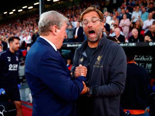 Người cũ tin rằng Liverpool sẽ trượt ngã trong cuộc đua đến ngôi vô địch