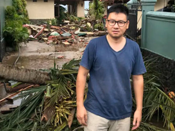 Quyết định chớp nhoáng cứu mạng du khách khỏi sóng thần ở Indonesia