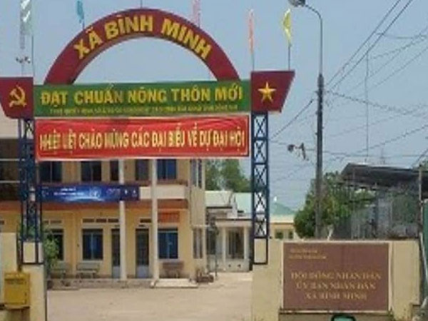 Bí thư xã bị chặn đường chém đứt gân tay