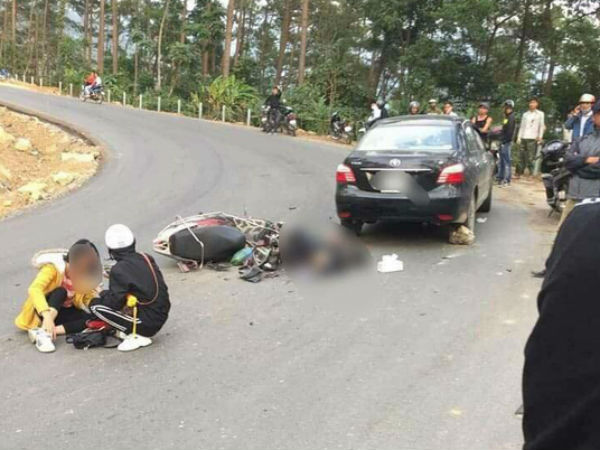 Cặp 'phượt thủ' gặp nạn khi đổ đèo gần đỉnh Tam Đảo