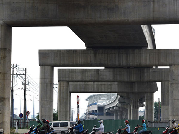 Chuyển kết cấu dầm khiến dự án metro số 1 ở TP.HCM đội vốn 1.420 tỷ