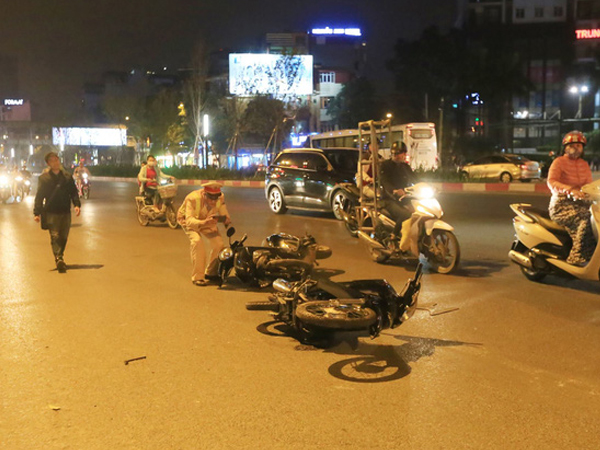 Vụ tài xế ô tô say rượu đâm 2 bà bầu nhập viện: Hai sản phụ bị động thai, một người bị thương nặng vẫn đang được theo dõi tại bệnh viện