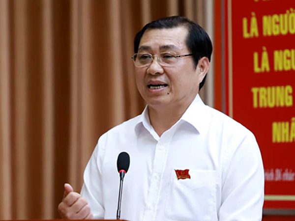 Chủ tịch Đà Nẵng Huỳnh Đức Thơ: 'Việc tôi đi hay ở là do Trung ương quyết định'