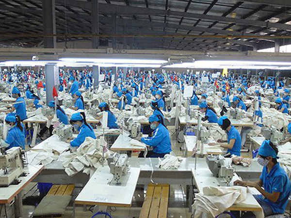Ép nhân viên đi làm dịp Tết Dương: Bị phạt 15 triệu