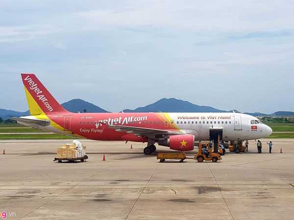 Bỏ ngỏ an toàn, Vietjet có thể trả giá bằng thị phần và doanh thu