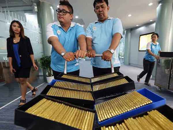 Các nhà khoa học Trung Quốc biến đổi đồng thành vật liệu... giống như vàng