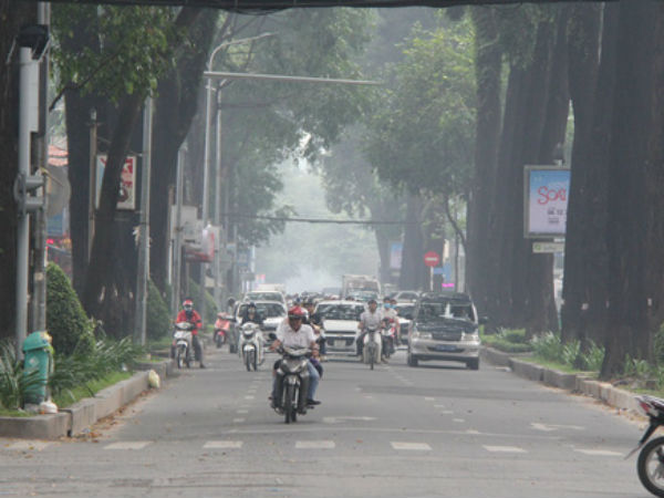 TP.HCM sáng đến trưa trời vẫn âm u, tại sao?