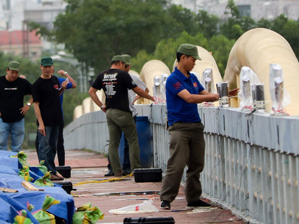 Trận địa pháo hoa chào mừng năm mới 2019
