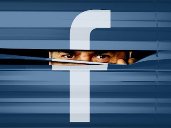 Ứng dụng Android lén gửi dữ liệu người dùng cho Facebook