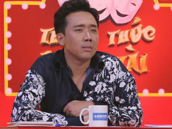 Trấn Thành nghiêm mặt, 'dọa' thí sinh vì bị đá xoáy chuyện sửa mũi