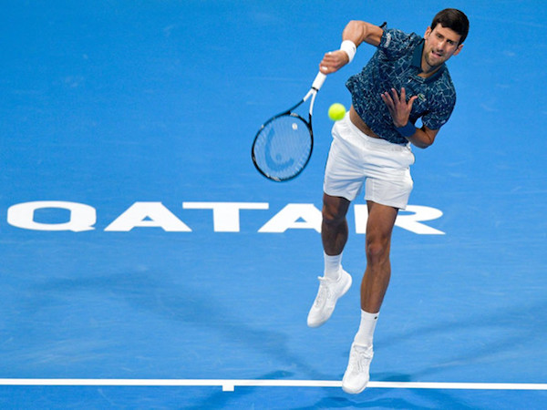 Djokovic ngược dòng vào bán kết Qatar Open