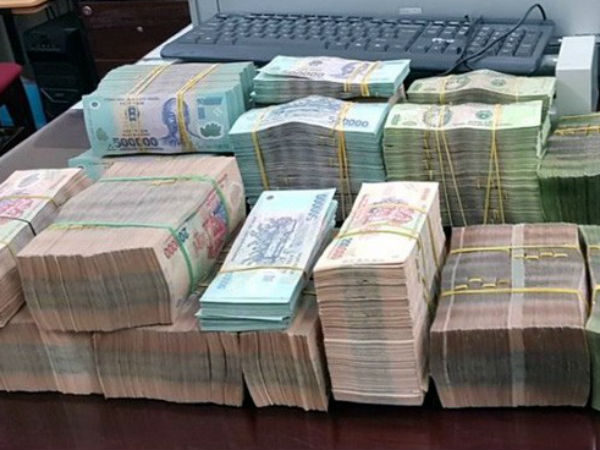 Hành trình trốn chạy như 'ma trận' của kẻ làm giả sổ tiết kiệm, rút 13 tỷ đồng của ngân hàng