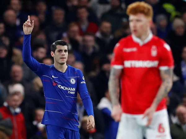 Clip: 'Chân gỗ' Morata lập cú đúp đưa Chelsea vào vòng 4 FA Cup