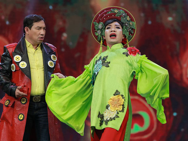Phản ứng của đạo diễn Đỗ Thanh Hải khi MC Tùng Leo chỉ trích 'Táo quân'