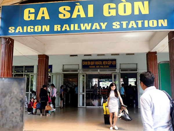 Bảo vệ Ga Sài Gòn bị tố lừa tiền, lấy xe máy của khách