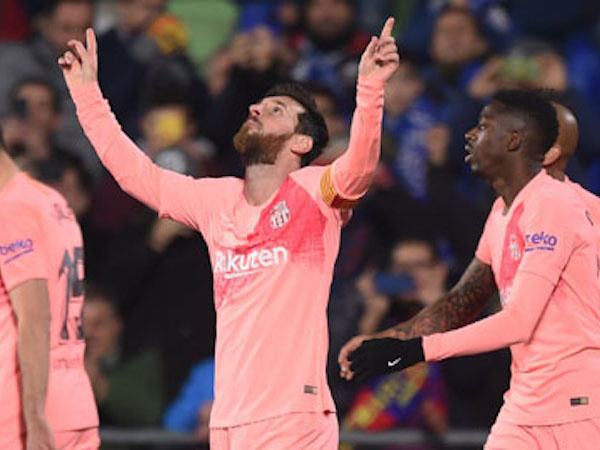 Messi vươn lên dẫn đầu cuộc đua giày vàng châu Âu