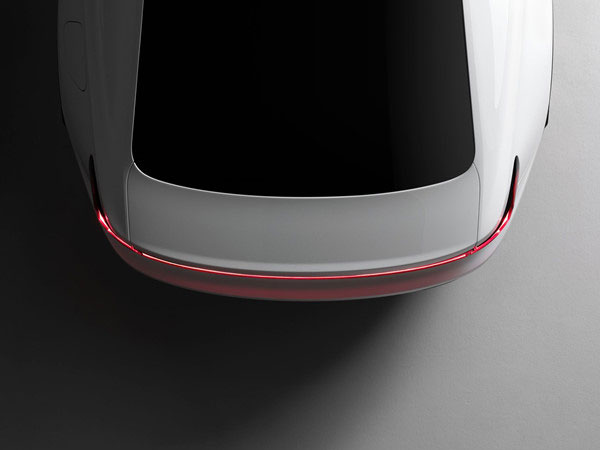 Polestar 2 lộ diện - công suất 400 mã lực, chạy gần 500 km/1 lần sạc