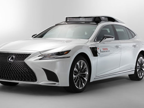 Lexus LS thành mẫu vật cho công nghệ tự lái của Toyota