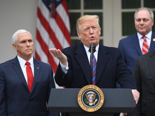 Trump sẽ tới biên giới Mexico để thúc đẩy xây tường